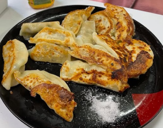 木目調の店内の様子